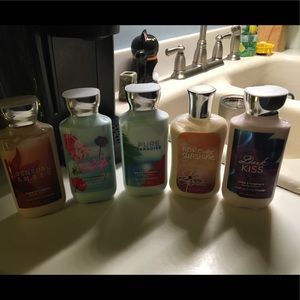 Bath and body lotion bundle never opened